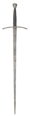 Lot 282 - A LATE MEDIEVAL SWORD