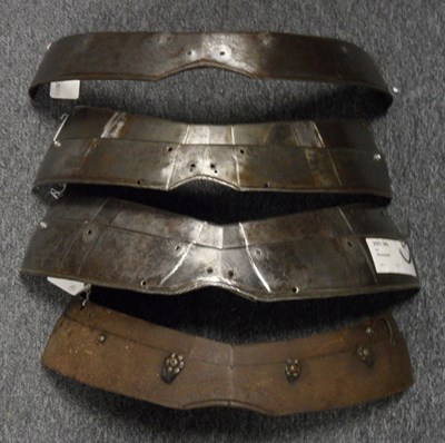 Lot 325 - A NORTH GERMAN FAULD