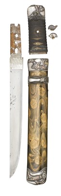 Lot 14 - A JAPANESE SILVER-MOUNTED DAGGER (AIKUCHI TANTO)