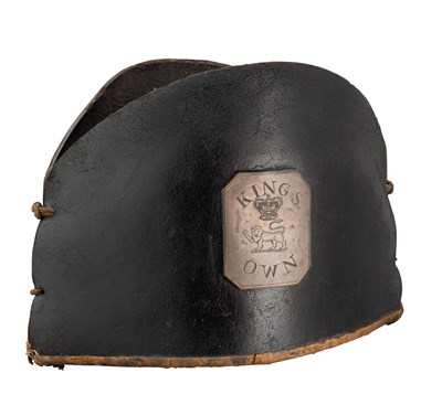 Lot 403 - AN 18TH CENTURY SOLDIER’S WATERING CAP