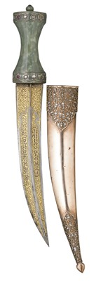 Lot 84 - A DECORATED INDIAN JADE-HILTED DAGGER (KHANJAR)