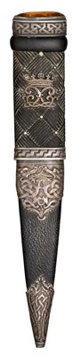 Lot 172 - A SILVER-MOUNTED SCOTTISH DAGGER (SKEAN DHU)