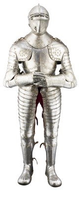 Lot 222 - A COMPOSITE HEAVY FIELD ARMOUR IN THE 16TH TO EARLY 17TH CENTURY NORTHERN EUROPEAN STYLE