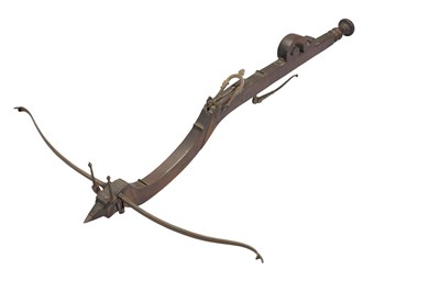 Lot 242 - AN ITALIAN STONEBOW
