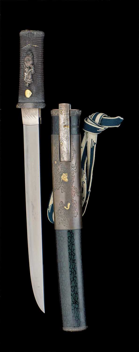 Lot 48 - A JAPANESE DAGGER (TANTO)
