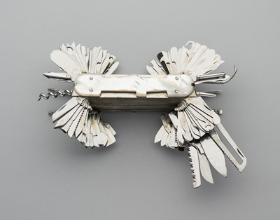 Lot 637 - A FINE LARGE MULTI-BLADE PENKNIFE FOR EXHIBITION, GEORGE WOSTENHOLM I.XL, SHEFFIELD, 20TH CENTURY