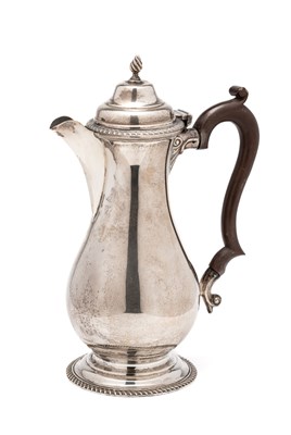 Lot 181 - A GEORGE VI SILVER HOT WATER JUG, WILLIAM NEALE & SONS LTD., BIRMINGHAM, 1942