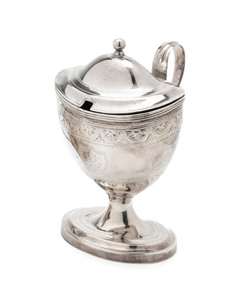 Lot 230 - A GEORGE III SILVER MUSTARD POT, URQUHART & HART, LONDON, 1797