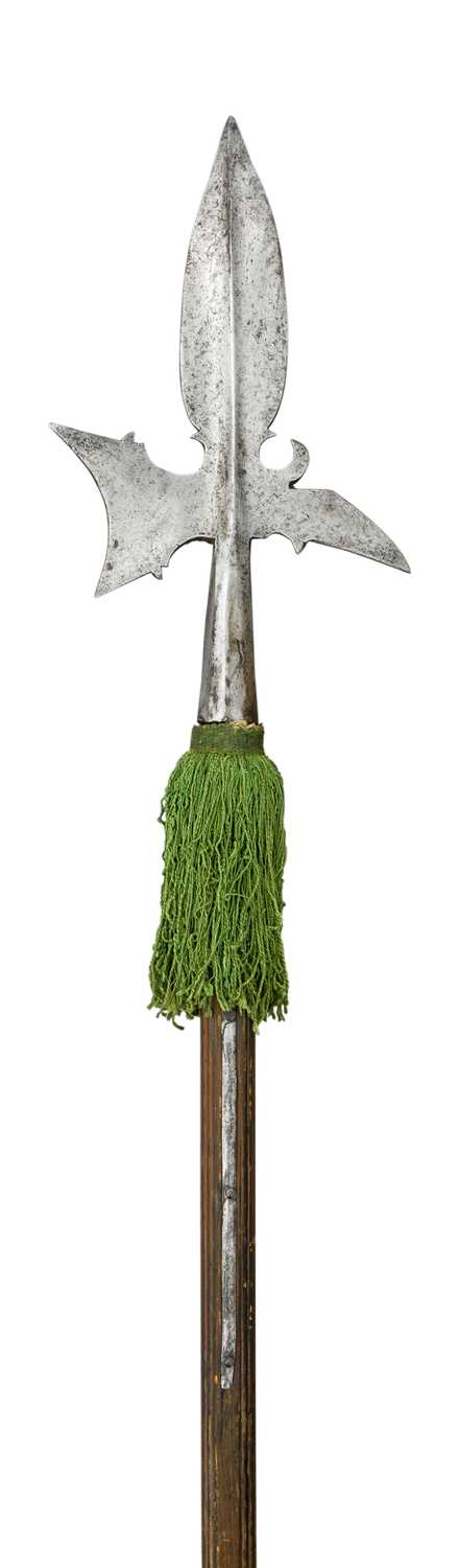 Lot 173 - A NORTH EUROPEAN HALBERD
