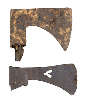 Lot 119 - **A BEARDED AXE