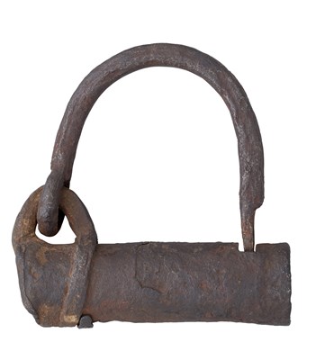 Lot 307 - AN IRON PADLOCK