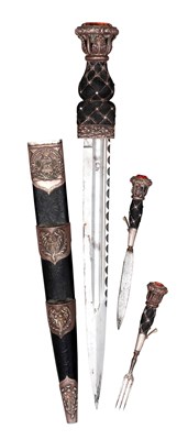Lot 167 - A SILVER-MOUNTED SCOTTISH DIRK OF THE GORDON HIGHLANDERS