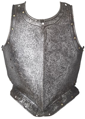 Lot 281 - A NORTH EUROPEAN BREASTPLATE