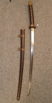 Lot 44 - A JAPANESE W.W.II OFFICER'S SWORD (KATANA)