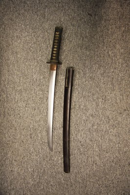 Lot 51 - A JAPANESE SHORTSWORD (WAKIZASHI)