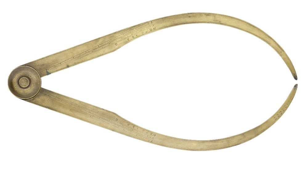 Lot 160 - A LARGE PAIR OF BRASS ARTILLERY CALIPERS BY