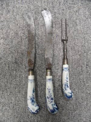 Lot 161 - TWO KNIVES AND A FORK