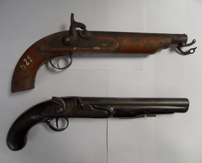 Lot 325 - A 15 BORE PERCUSSION PISTOL OF LIVERY TYPE BY W. PARKER