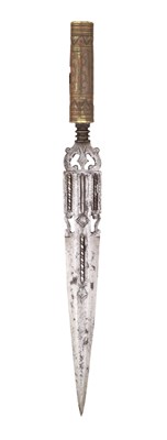 Lot 450 - A SPANISH SOCKET BAYONET, LATE 18TH/EARLY 19TH CENTURY