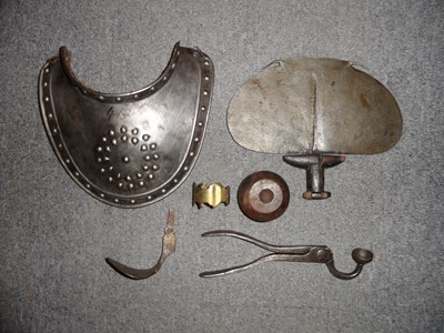 Lot 474 - A GORGET FOR WEAR INDEPENDENT OF ARMOUR