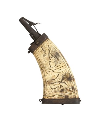 Lot 481 - A GERMAN ENGRAVED COWHORN POWDER-FLASK