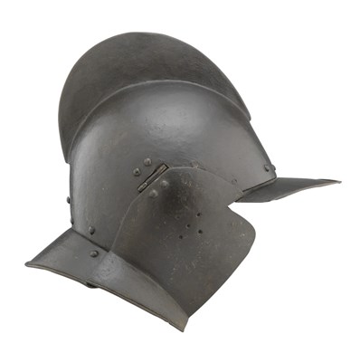 Lot 517 - A SOUTH GERMAN BURGONET