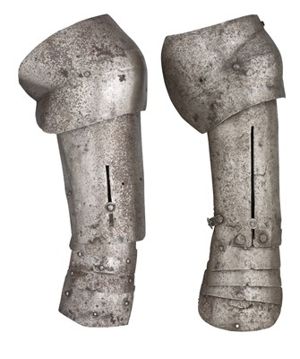 Lot 519 - TWO RARE GERMAN ARM-DEFENCES OR 'SPLINTS'