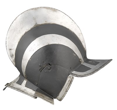 Lot 539 - A GERMAN 'BLACK AND WHITE' BURGONET