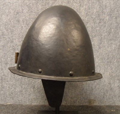 Lot 567 - A GERMAN MORION IN THE SPANISH FASHION
