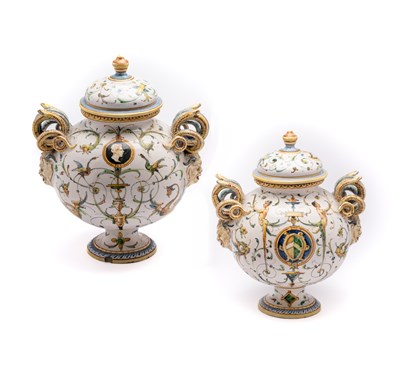 Lot 6 - A PAIR OF ITALIAN FAIENCE VASES AND COVERS