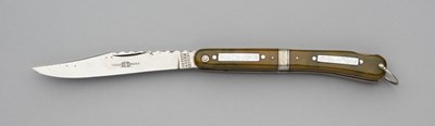 Lot 728 - A FOLDING KNIFE, JOHN PETTY AND SONS, SHEFFIELD, 20TH CENTURY