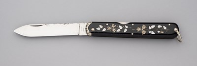 Lot 717 - A FOLDING LOCK KNIFE, JOHN PETTY, 20TH CENTURY