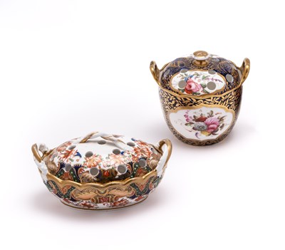 Lot 47 - A SPODE VIOLETEER AND COVER, CIRCA 1820