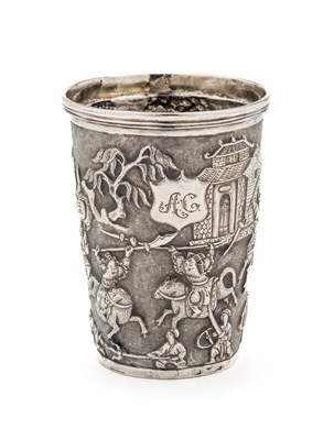 Lot 86 - A CHINESE SILVER BEAKER, SING FAT AND / OR WING FAT, CANTON, CIRCA 1900