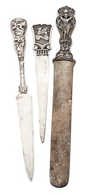 Lot 118 - A VICTORIAN SILVER PAPER KNIFE, FRANCIS HIGGINS, LONDON, 1888