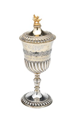 Lot 158 - AN IRISH EDWARDIAN PARCEL-GILT-SILVER CUP AND COVER