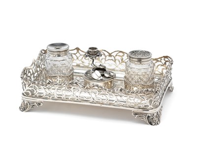 Lot 195 - A WILLIAM IV SILVER INKSTAND