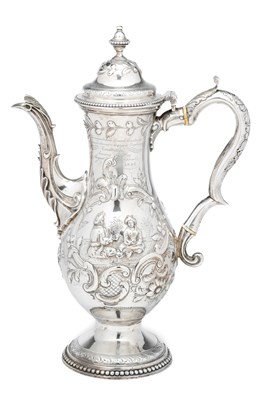 Lot 222 - ËœA GEORGE III SILVER COFFEE POT