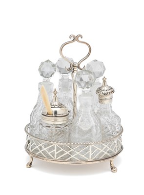 Lot 229 - A GEORGE III SILVER CRUET STAND