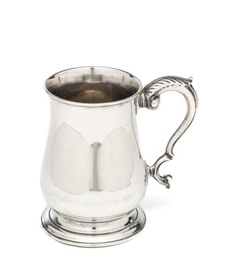 Lot 234 - A GEORGE II SILVER MUG