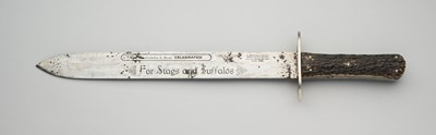 Lot 642 - A MASSIVE EXHIBITION HUNTING KNIFE, GEORGE WOSTENHOLM & SON, WASHINGTON WORKS, I.XL, LATE 19TH CENTURY