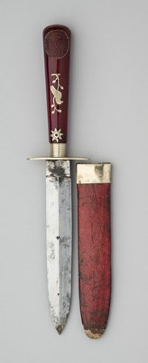 Lot 561 - A SMALL DIRK, LATE 19TH CENTURY