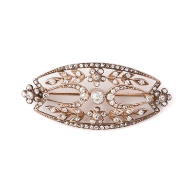 Lot 296 - DIAMOND BROOCH