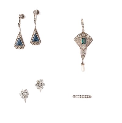 Lot 307 - COLLECTION OF PASTE JEWELLERY