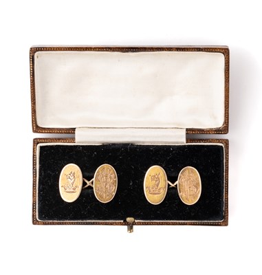 Lot 322 - PAIR OF GOLD OVAL CUFFLINKS