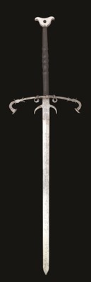 Lot 155 - A BRUNSWICK STATE TWO-HAND PROCESSIONAL SWORD OF THE GUARD OF JULIUS