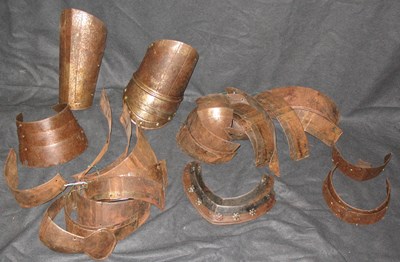 Lot 170 - A PAIR OF NORTH GERMAN 'BLACK AND WHITE' TASSETS OF ADJUSTABLE LENGTH AND FURTHER DETACHED ELEMENTS