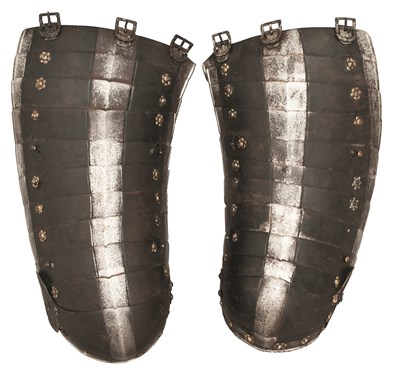 Lot 171 - A PAIR OF GERMAN 'BLACK AND WHITE'  TASSETS OF ADJUSTABLE LENGTH