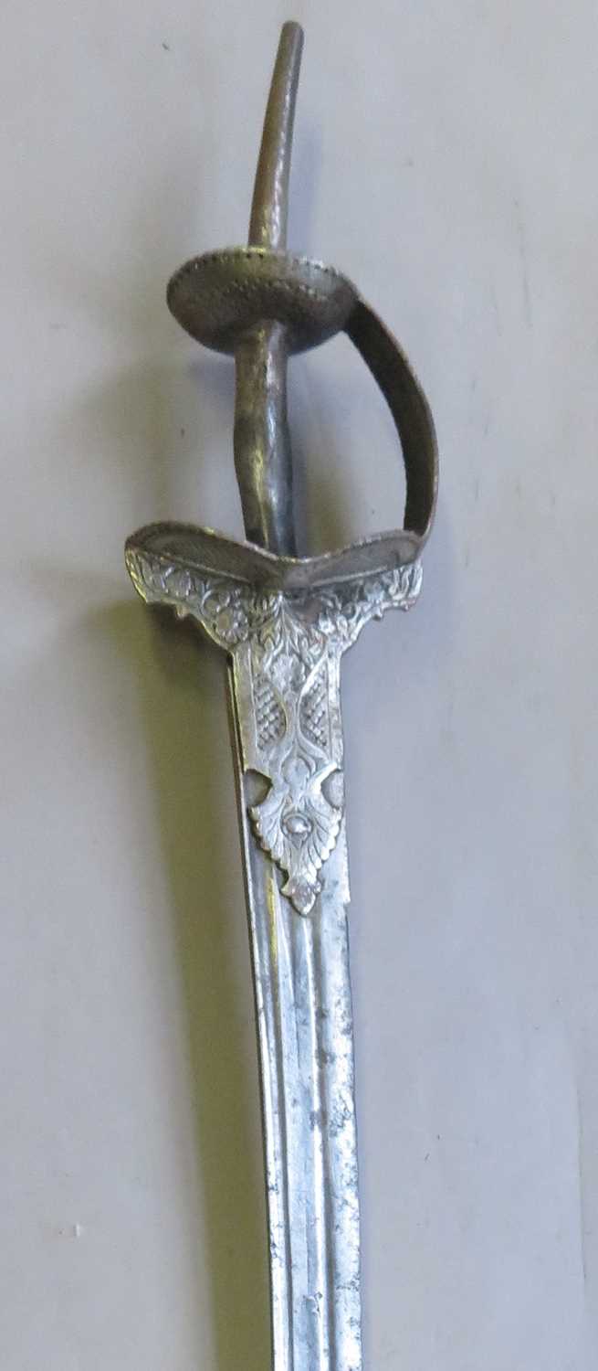 Lot 53 - â’¶ AN INDIAN SWORD (KHANDA), 18TH CENTURY