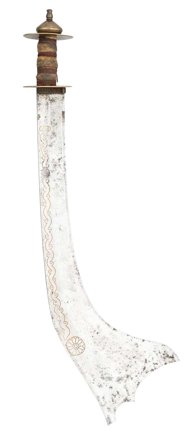 Lot 140 - A NEPALESE SWORD (KORA), LATE 18TH/19TH CENTURY